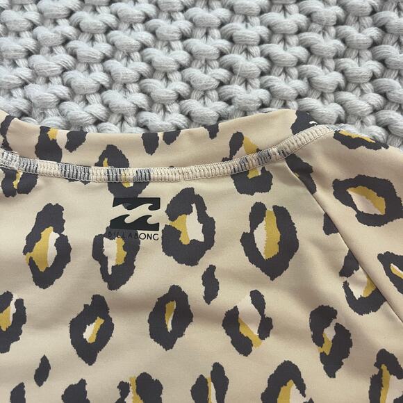 Billabong• Sweet Sands Crop Rashguard - Picture 8 of 12